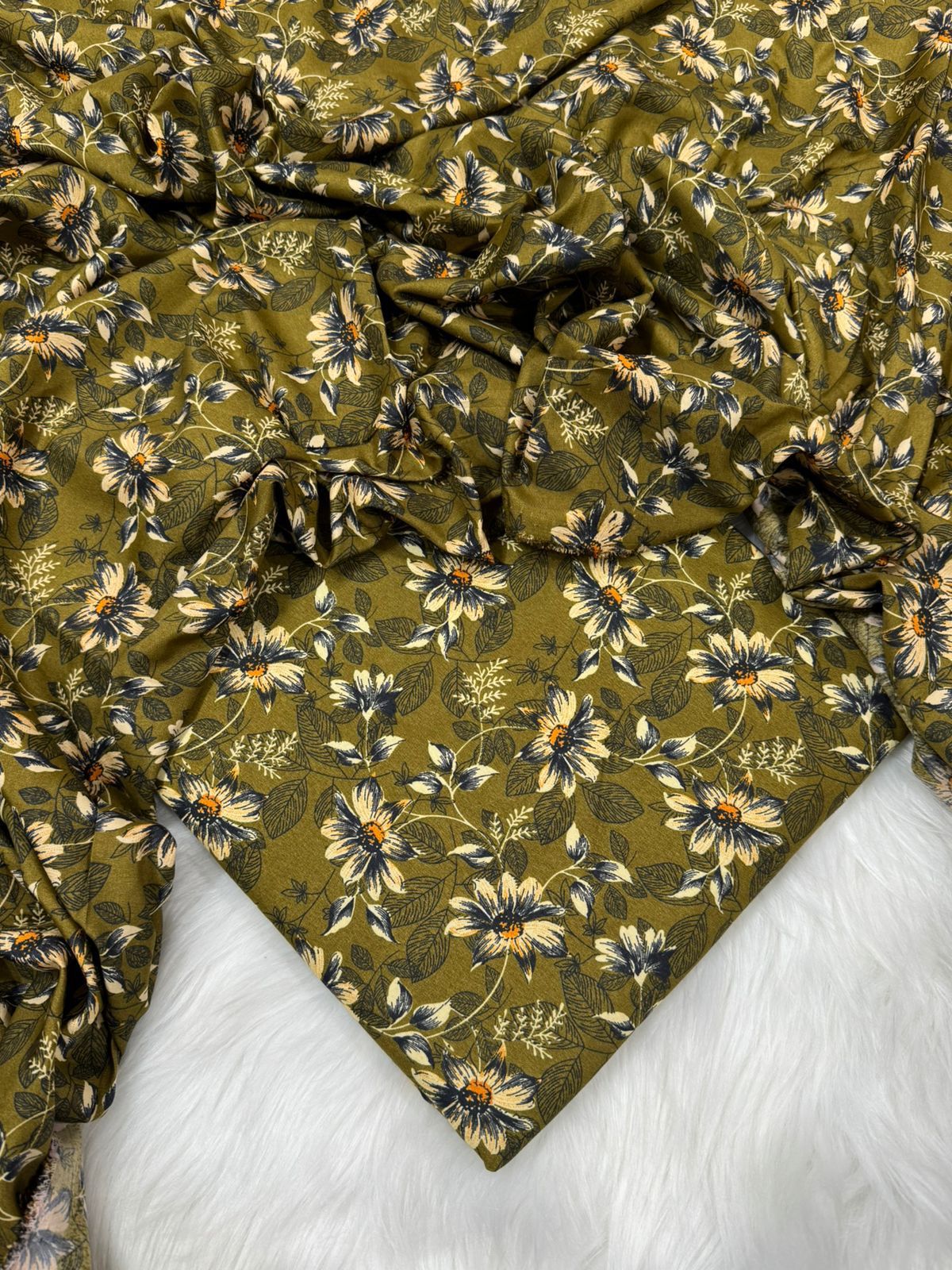 DORIYA LAWN PRINTED 2PC D-142
