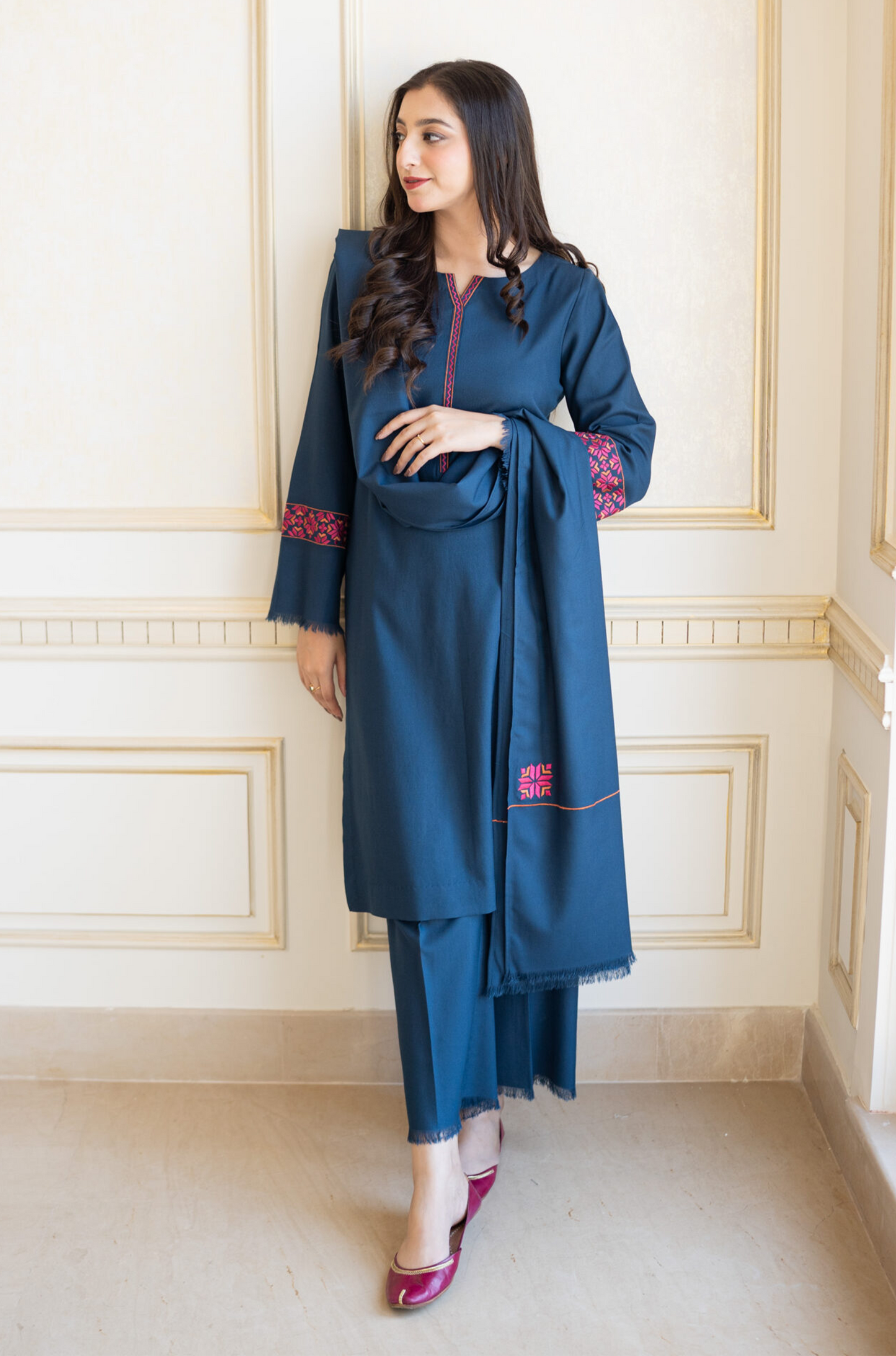 Aisling Dhanak 3Pcs Embroidered Winter Collection | AS-520