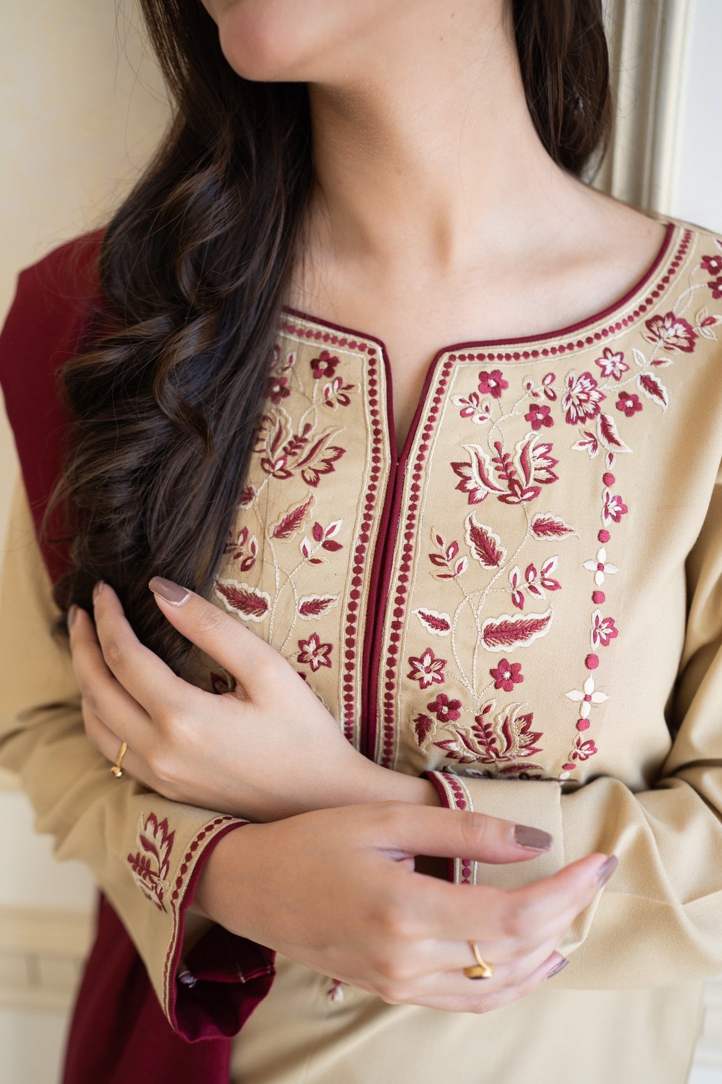 Aisling Dhanak 3Pcs Embroidered Winter Collection | AS-518