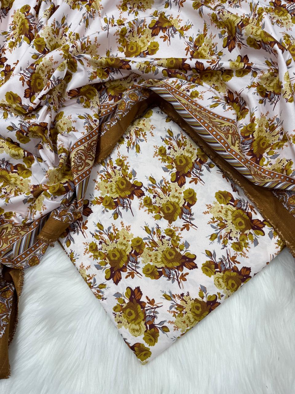 DORIYA LAWN PRINTED 2PC D-117